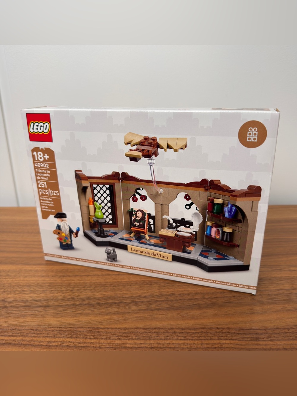 LEGO 40902 Leonardo da Vinci Tribute Set - Brown Tan Dark Brown